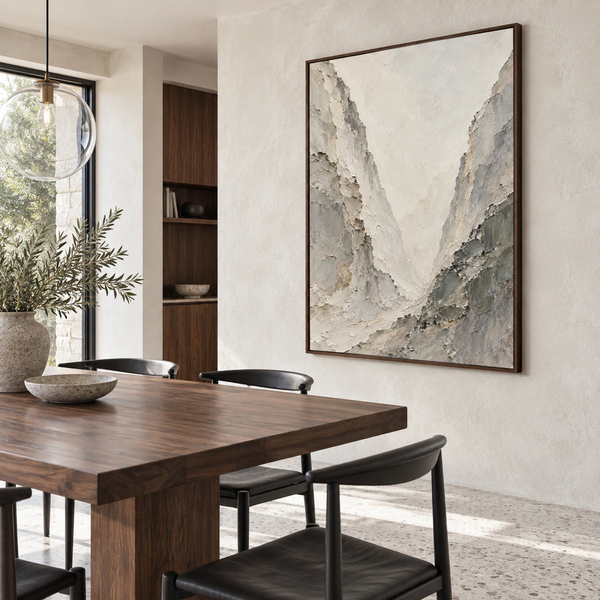Chalk-Ravine as the focal point of a refined daylight dining room.