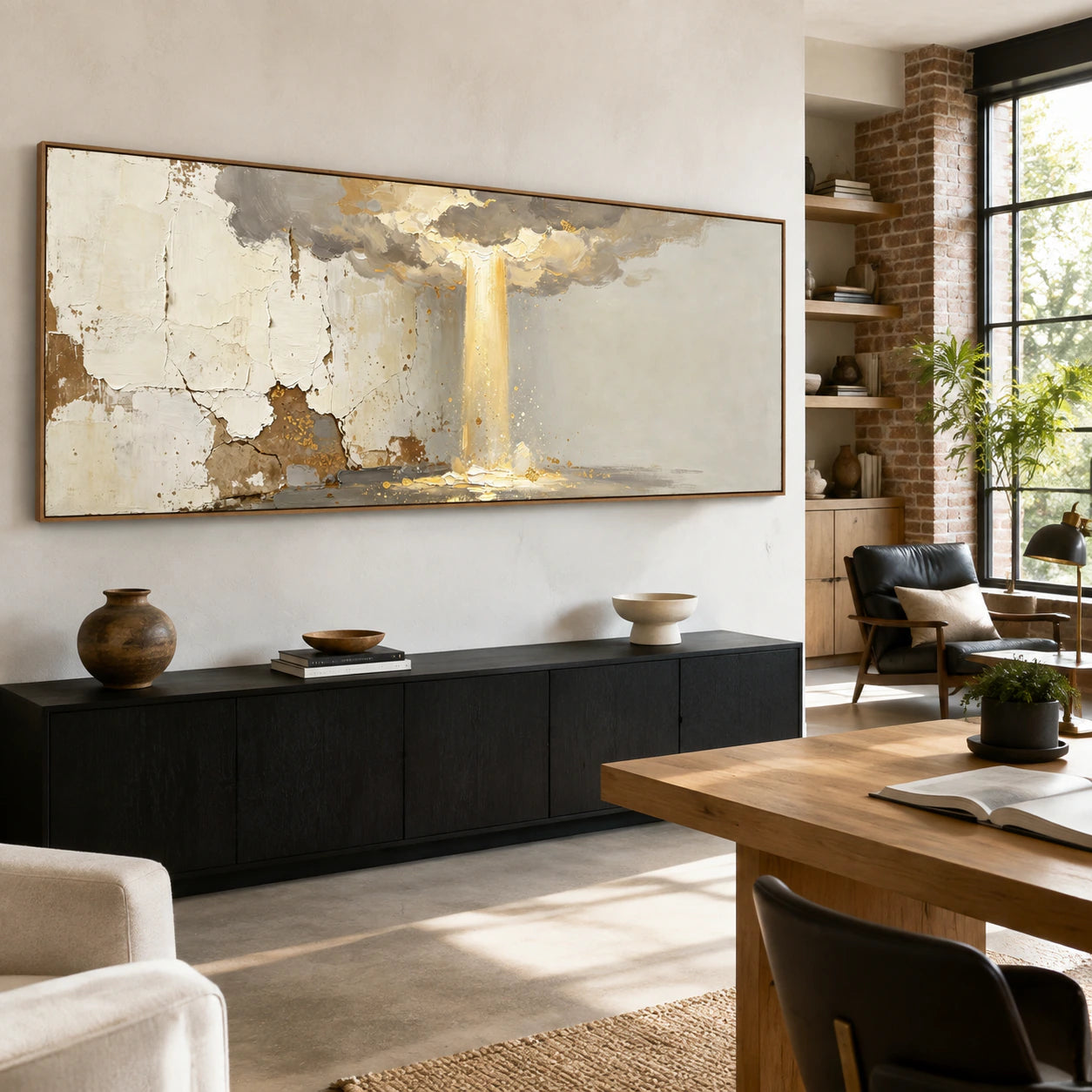 Gold-Veil in an airy home office with natural daylight and restrained furnishings.