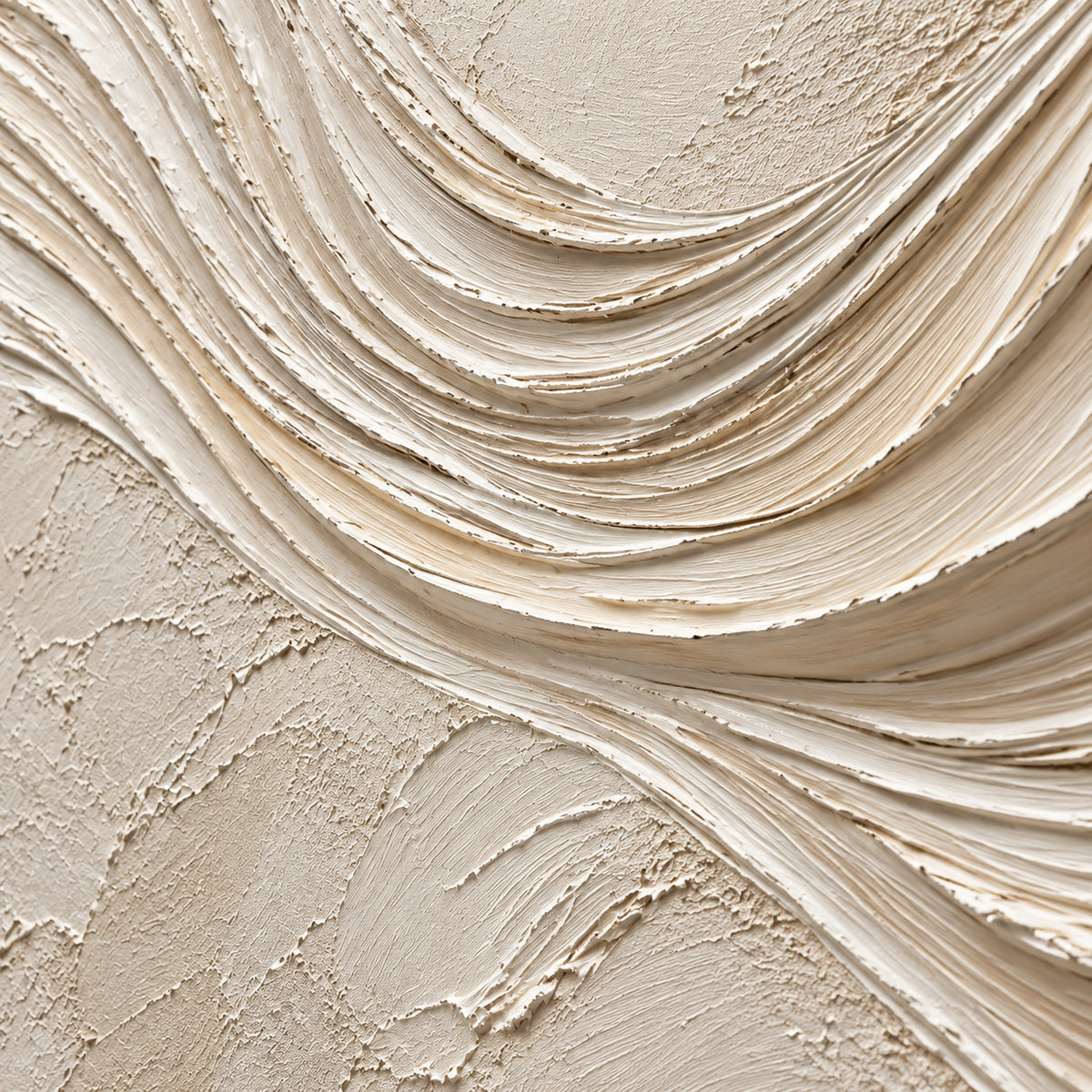 Oblique close-up of the painting’s ivory and sand-toned ridges, with grazing light revealing raised texture, fine grooves and shallow shadows.